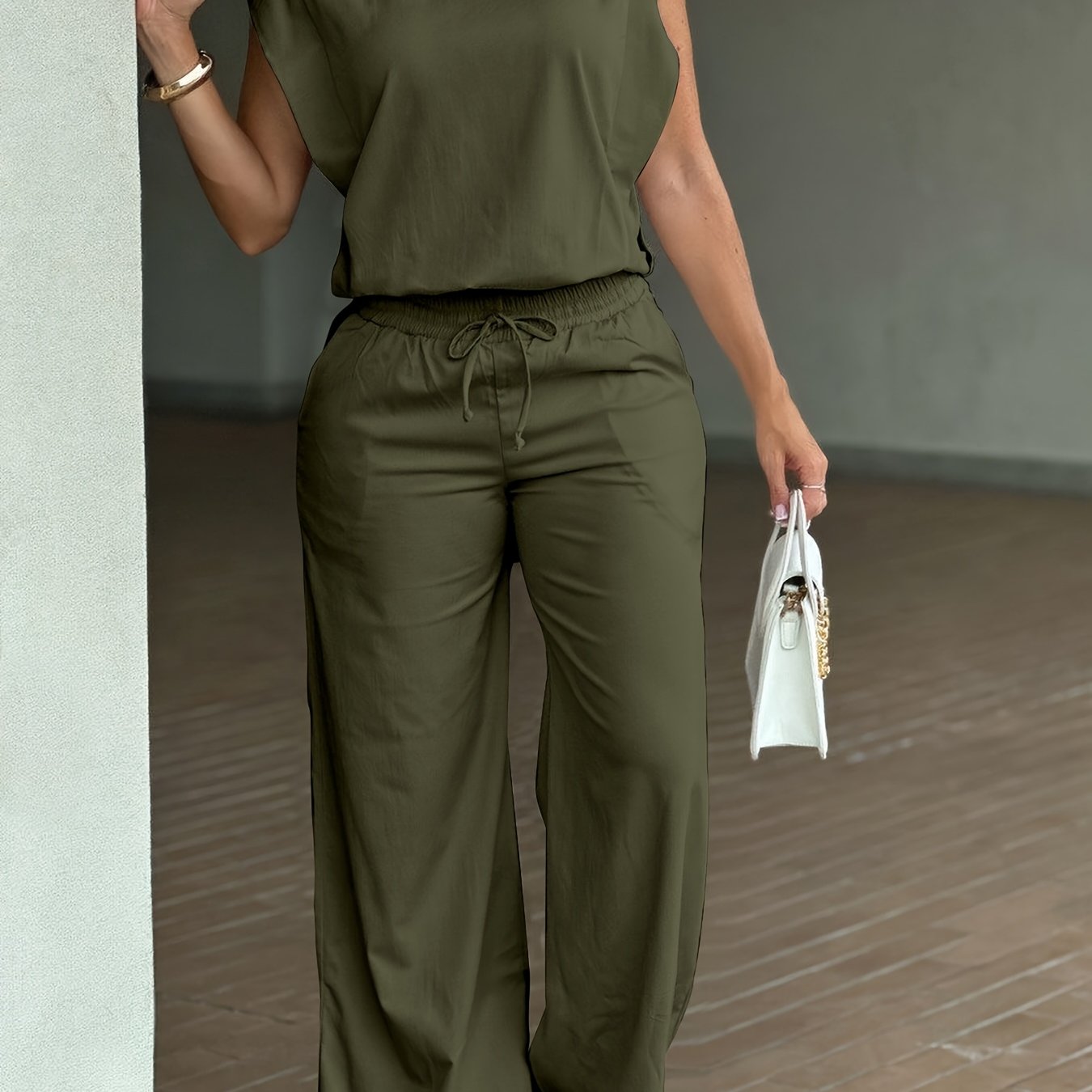 Eleves women's elegant set