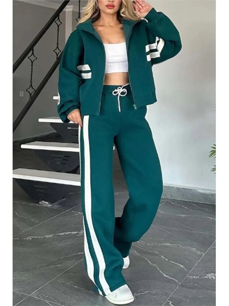 Women's striped zipper set